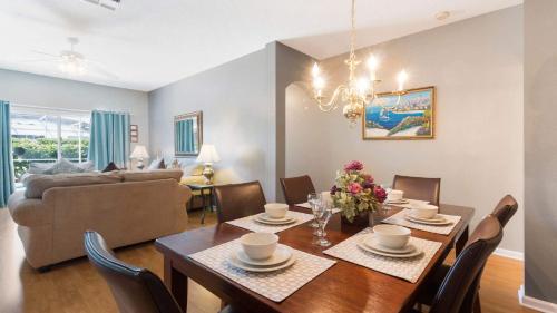 Rhapsody Palms by VillaDirect – Kissimmee, FL