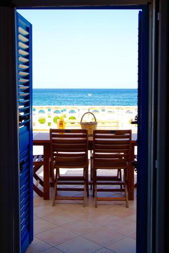 Balkons/terase, Terrazza sul mare in Villanova