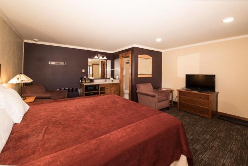 The Maxwell Inn – Estes Park, CO