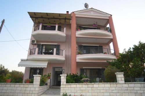  Marys Homes in Lefkada