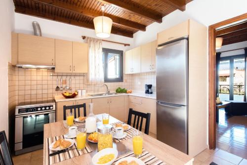 Cozy Family Friendly Apartment with large garden close to beaches - Dirella