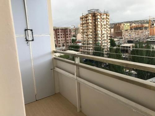33 Martiros Saryan Street - image 7