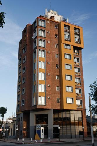Hotel Tres Cruces - 출입구