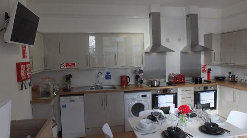 Konyha, The Mill Suites - Tas Accommodations in Cambridge