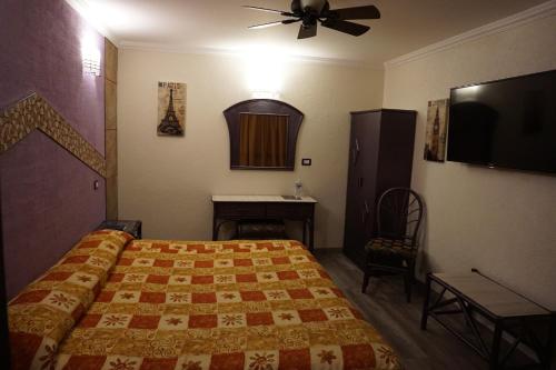 Hotel Plaza Crystal – Jalapa, CA
