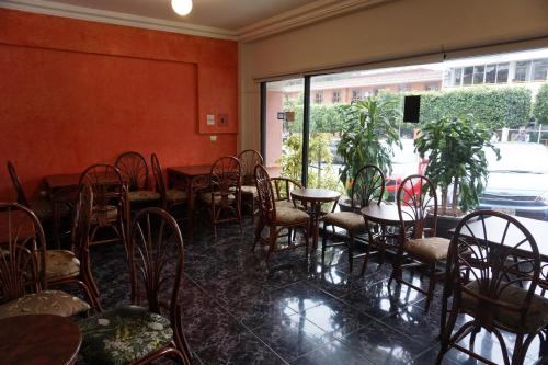 Hotel Plaza Crystal – Jalapa, CA