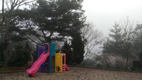 ملعب للأطفال, Ruyi Yuan Homestay in Tongxiao Township