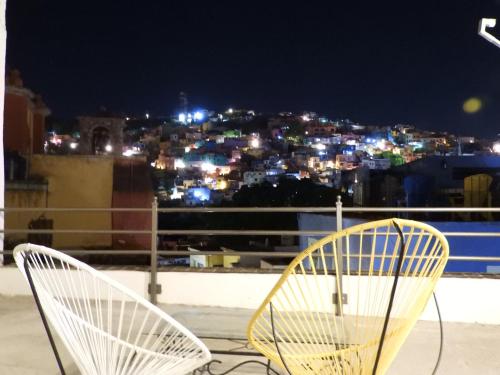 Santa Posada Suites - Tap to explore photos