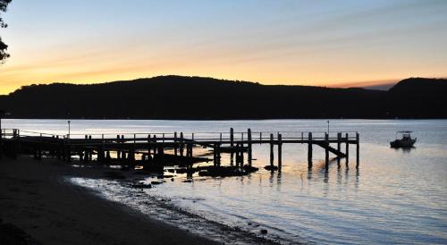 Refuge Cove On Pittwater