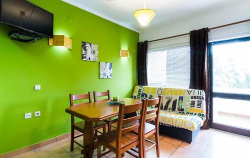 - Sunny & Cozy - 5min to beach - Perfect for couples! in Albufeira
