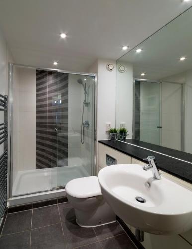 Exclusive Tower Bridge Apartment, Londýn (fotografie 9)