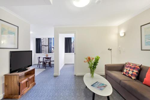 Park View Apartment - image 4