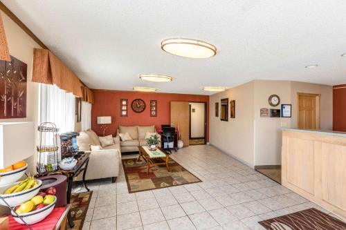 ล็อบบี้, Quality Inn Scottsbluff in สกอตส์บลัฟฟ์ (NE)