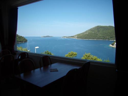 Apartments Sunce - image 6