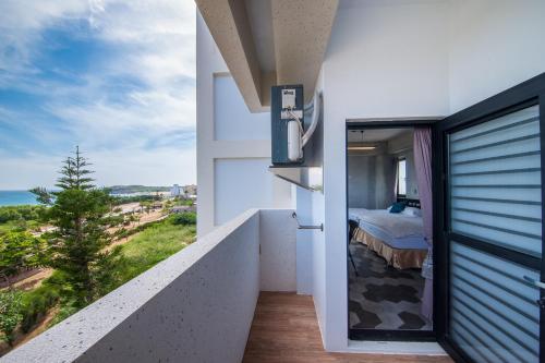 Balcony/terrace, Mahalo B&B II near Qimei Island