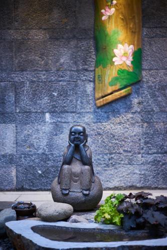 The Jade Pond Heritage Guesthouse - Wuyi Street Branch - Complimentary Airport Pick-up for 3 Nights & Tailor-Made Tours - image 5