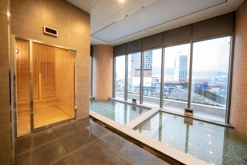 Facilities, Lavalse Hotel (Korea Quality) in Nampo