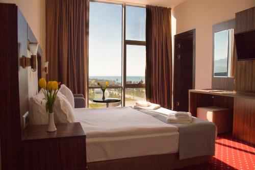 Legend Business Hotel Batumi - Batumi