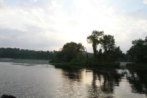 Sanu Lagoon Resort & Spa