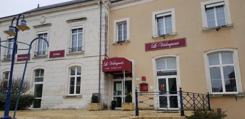 Logis Hôtel le Védaquais