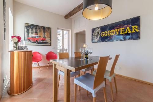Monti Stunning Apartment with Terrace, Roma (foto 9)