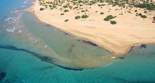 ISSOS BEACH VILLA