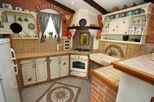  Apartments Rustica in Makarska