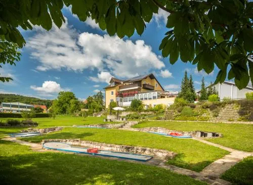 Landgasthof - Café Anni in Birgland, Deutschland