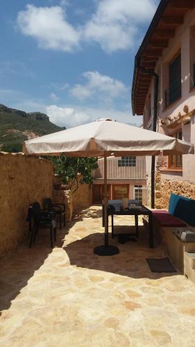 Corral De La Solana in Molinos