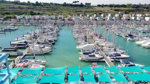  Albufeira Marina Penthouse 1, Unterkunft in Albufeira