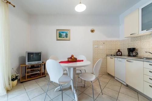  APARTMENTS FANI IN JELSA-HVAR in Jelsa