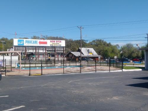 Garden Inn & Suites New Braunfels - 수영장