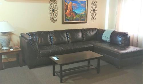 Lake Powell Motel & Apartments - image 2