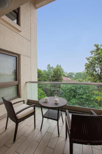 Oakwood Residence Naylor Road Pune