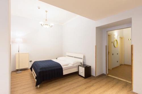 Duskova Apartments - image 5