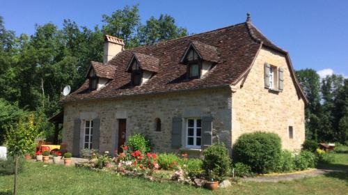 L ’oustalou chambre d'hôte Espagnac-Sainte-Eulalie