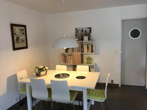 Facilities, Les Enganes near Kyriad Centre Frejus - Saint Raphael