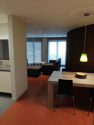  NUVOLA SOUTH, Unterkunft in Zottegem