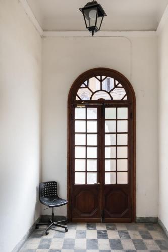 A World Aparts - 40 Sforza - image 5