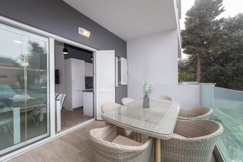  Sun & Sea apartments in Mandre