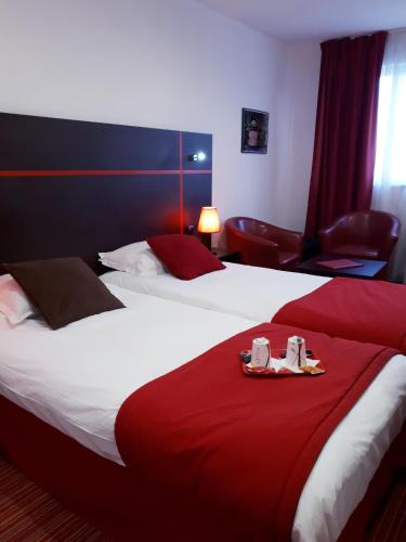 Zenia Hotel & Spa Ideally located in the prime touristic area of Proville, Zenia Hotel & Spa promises a relaxing and wonderful visit. The property features a wide range of facilities to make your stay a pleasant experi