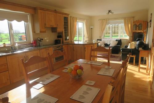 INGLEWOOD - Ballina - Crossmolina - County Mayo - Sleeps 8 - Sister property to Thistledown