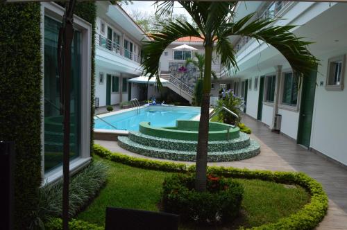 สระว่ายน้ำ, hotel villa magna poza rica in โปซา ริกา เด อีดัลโก