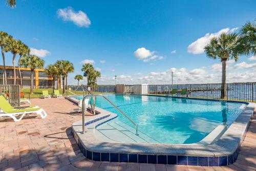 . Quality Inn and Suites Palatka Riverfront