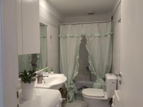 Diamant's Place with Treehouse Garden