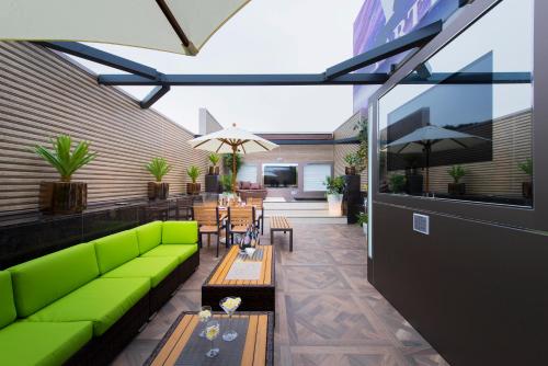 HOTEL W-PARTY-W GROUP HOTELS and RESORTS-