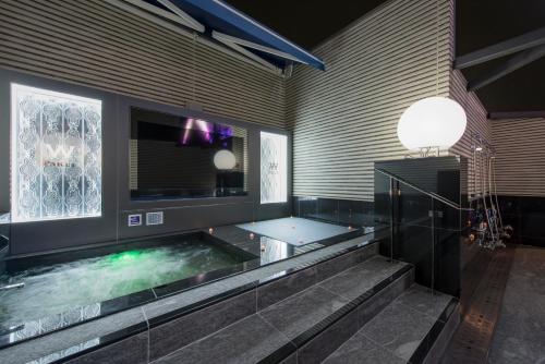 HOTEL W-PARTY-W GROUP HOTELS and RESORTS-