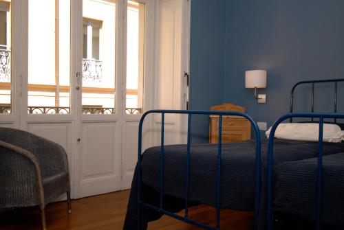 Double or Twin Room image 6