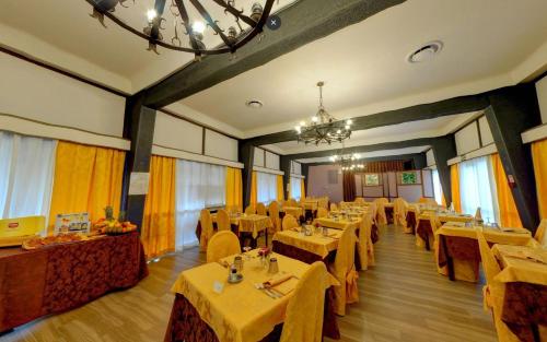 Ai Ronchi Motor Hotel Brescia | Hotel 4 stelle Brescia vicino partenza della Mille Miglia