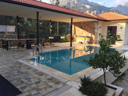 Antalya Villa Esiyok with heated pool, Antalya (photo 5)